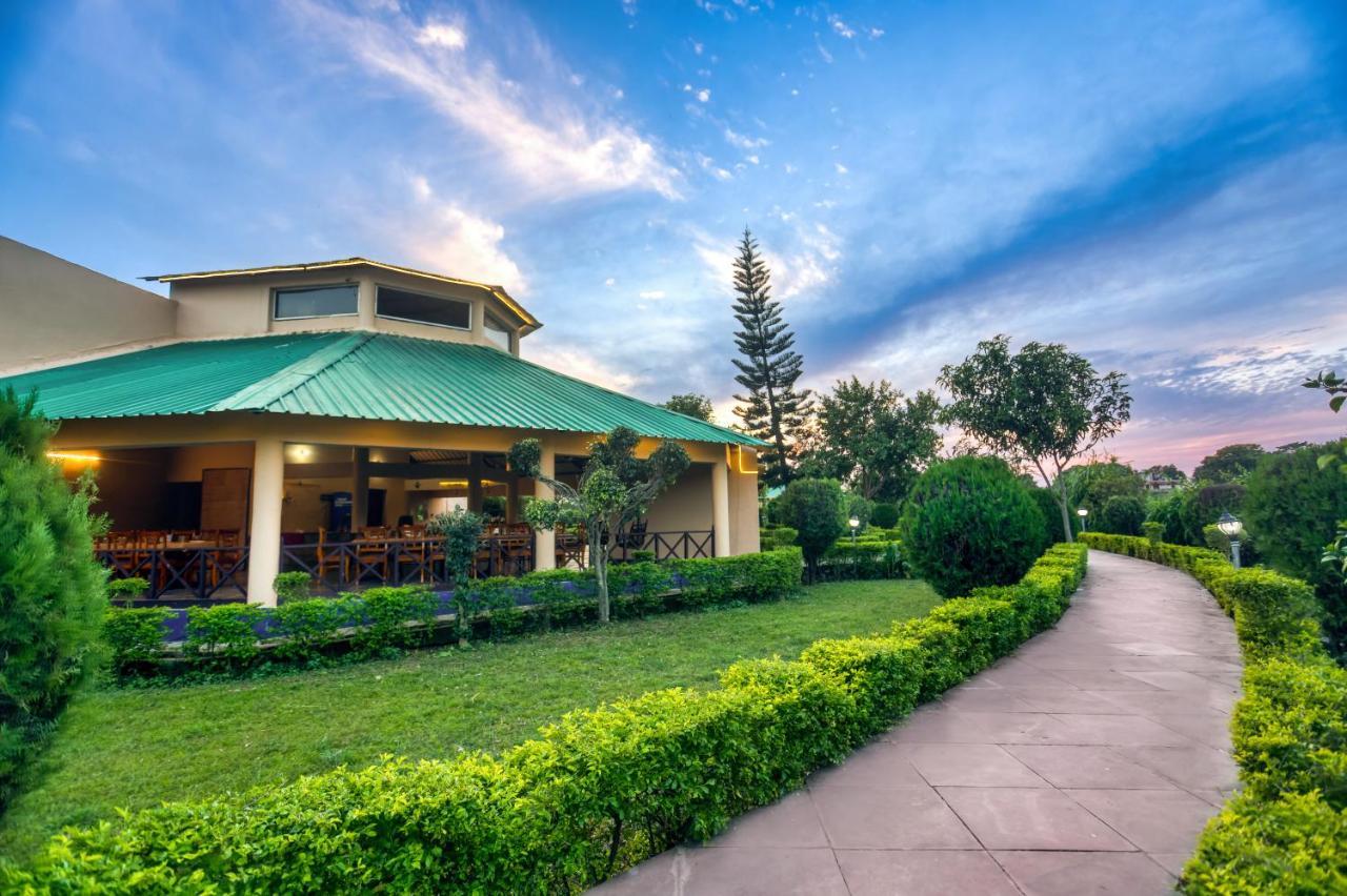 Tusk And Roar Corbett Resort, Jim Corbett Ramnagar  Exterior photo